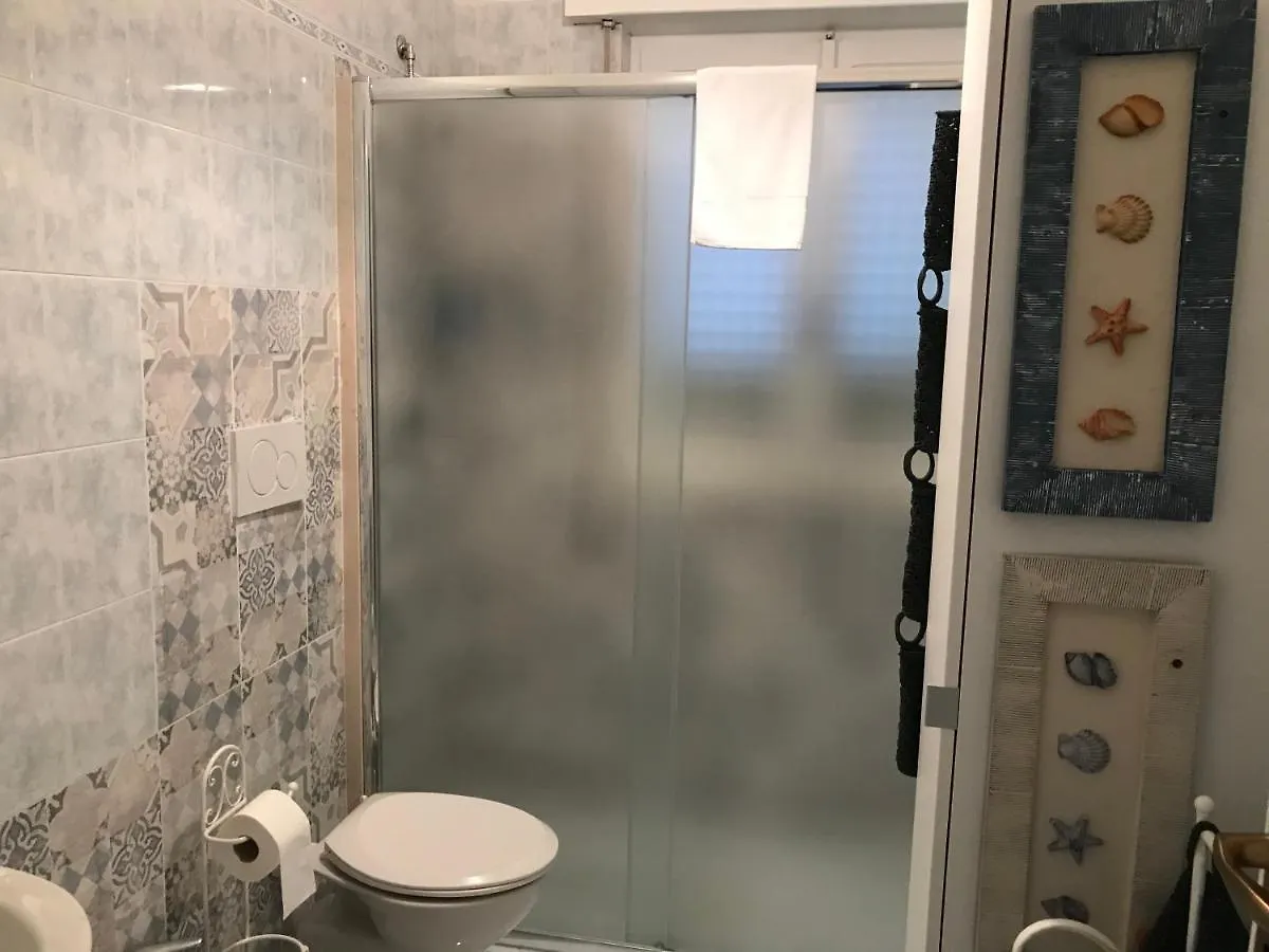 Villa Mariolina Guest House 巴里