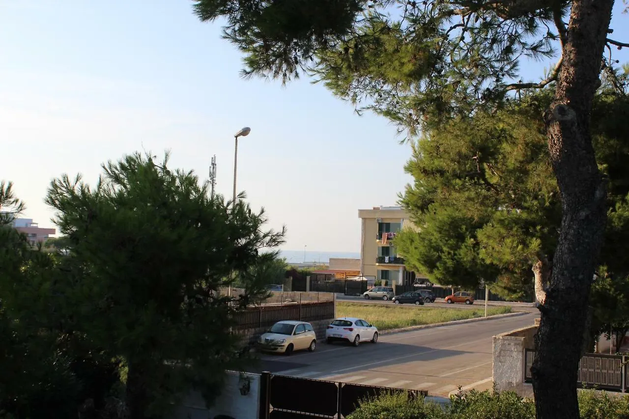 Villa Mariolina Guest House 巴里